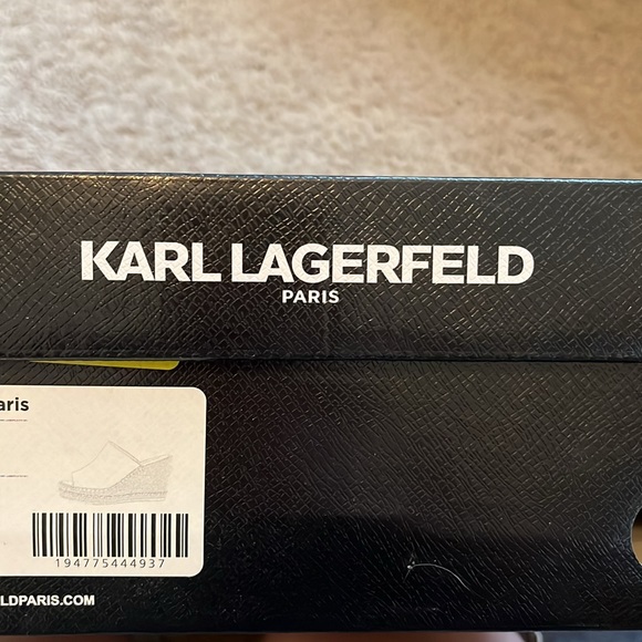 Karl Lagerfeld Paris Women's Carina Wedge Sandal size 7.5 new in box. - Picture 7 of 7